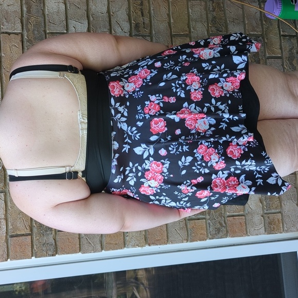 Bathing Suit Top - Picture 2 of 7